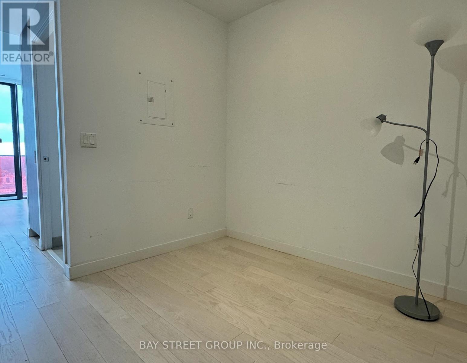 2502 - 215 Queen Street W, Toronto, Ontario  M5V 0P5 - Photo 8 - C12573710