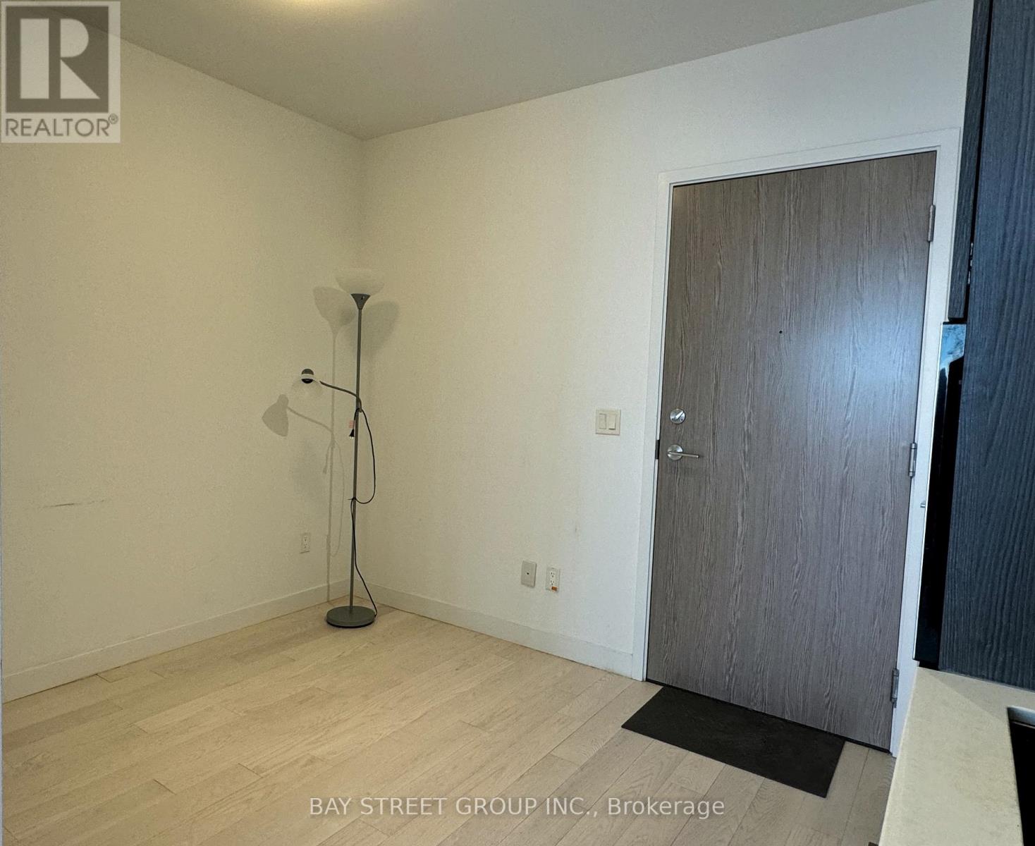 2502 - 215 Queen Street W, Toronto, Ontario  M5V 0P5 - Photo 9 - C12573710