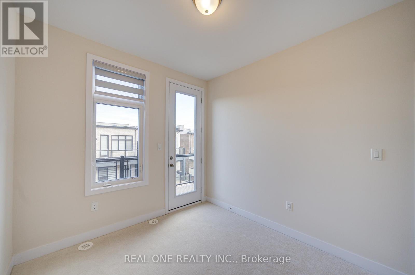 3073 Welsman Gardens, Oakville, Ontario  L6H 7Z2 - Photo 31 - W12561170