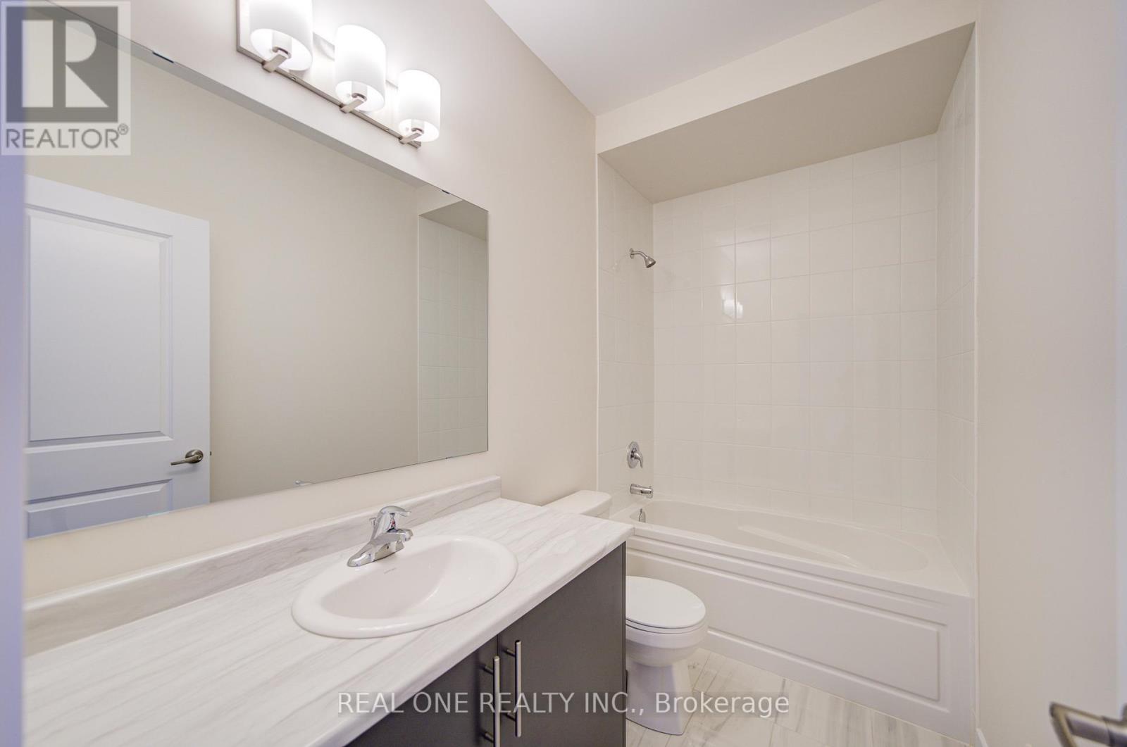 3073 Welsman Gardens, Oakville, Ontario  L6H 7Z2 - Photo 29 - W12561170