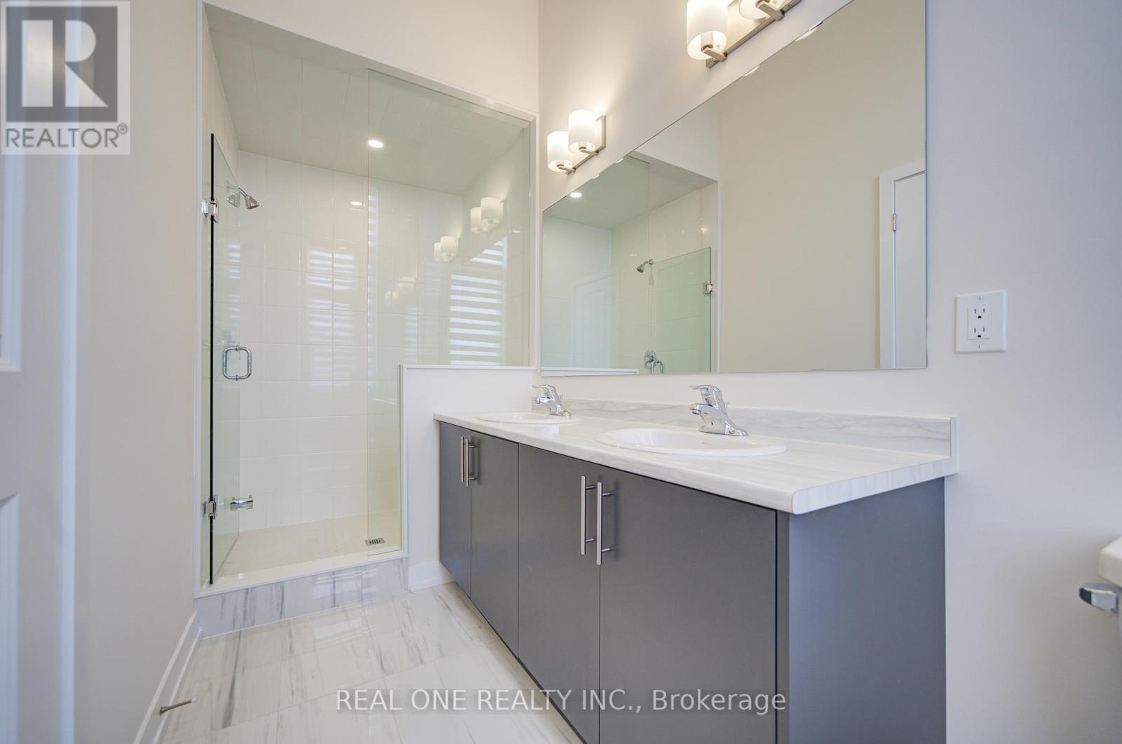 3073 Welsman Gardens, Oakville, Ontario  L6H 7Z2 - Photo 27 - W12561170