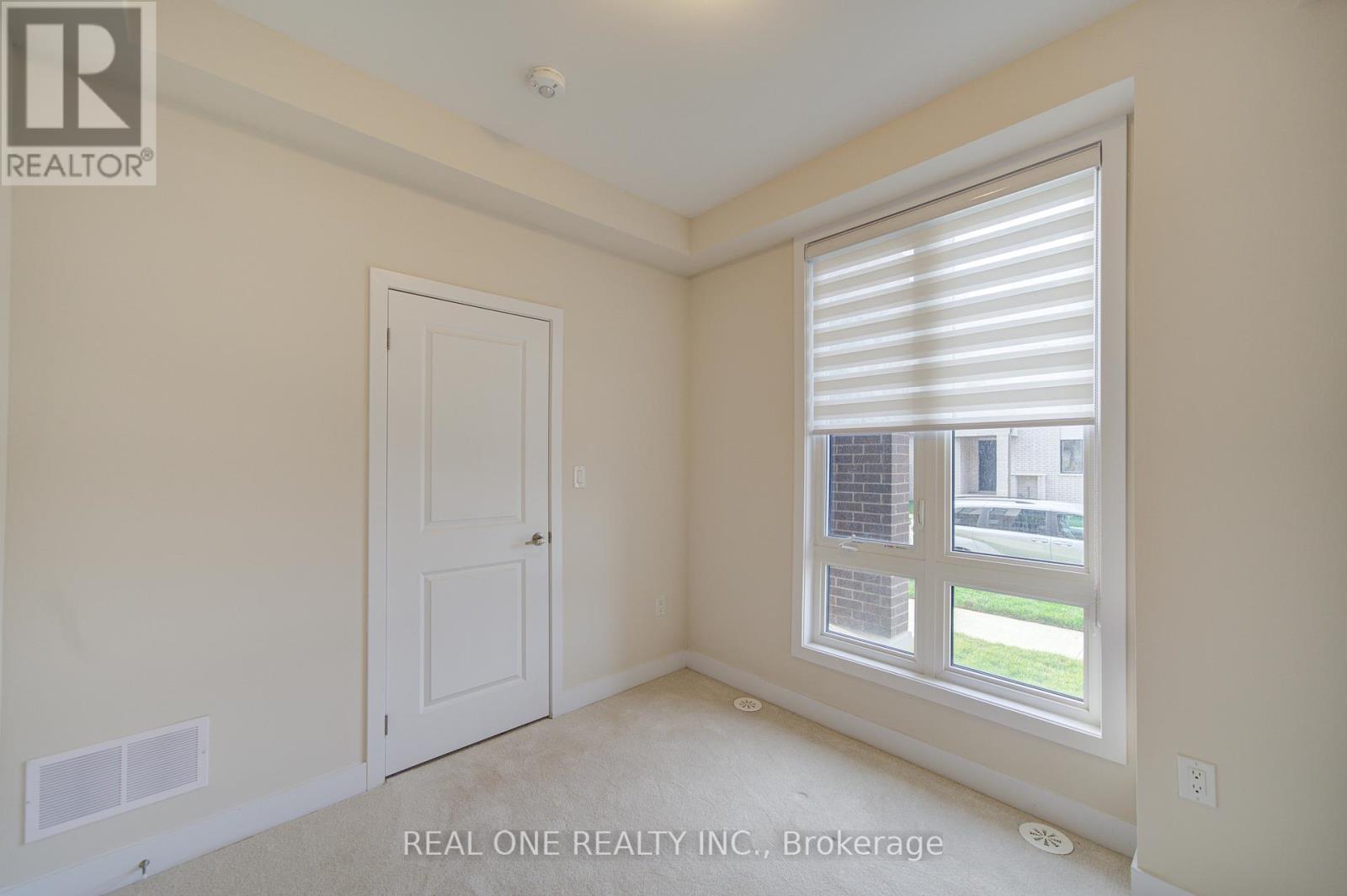 3073 Welsman Gardens, Oakville, Ontario  L6H 7Z2 - Photo 40 - W12561170