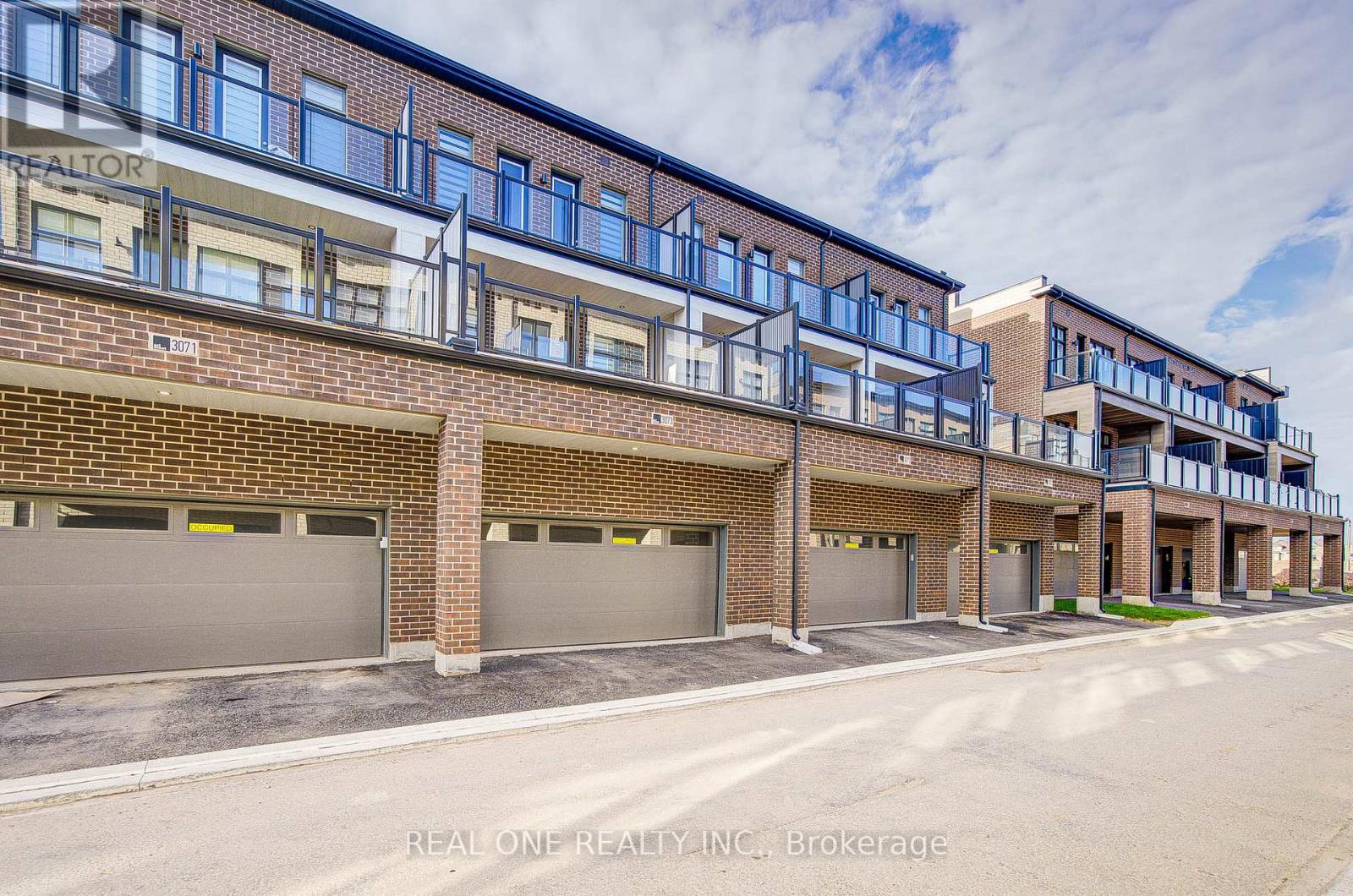 3073 Welsman Gardens, Oakville, Ontario  L6H 7Z2 - Photo 49 - W12561170