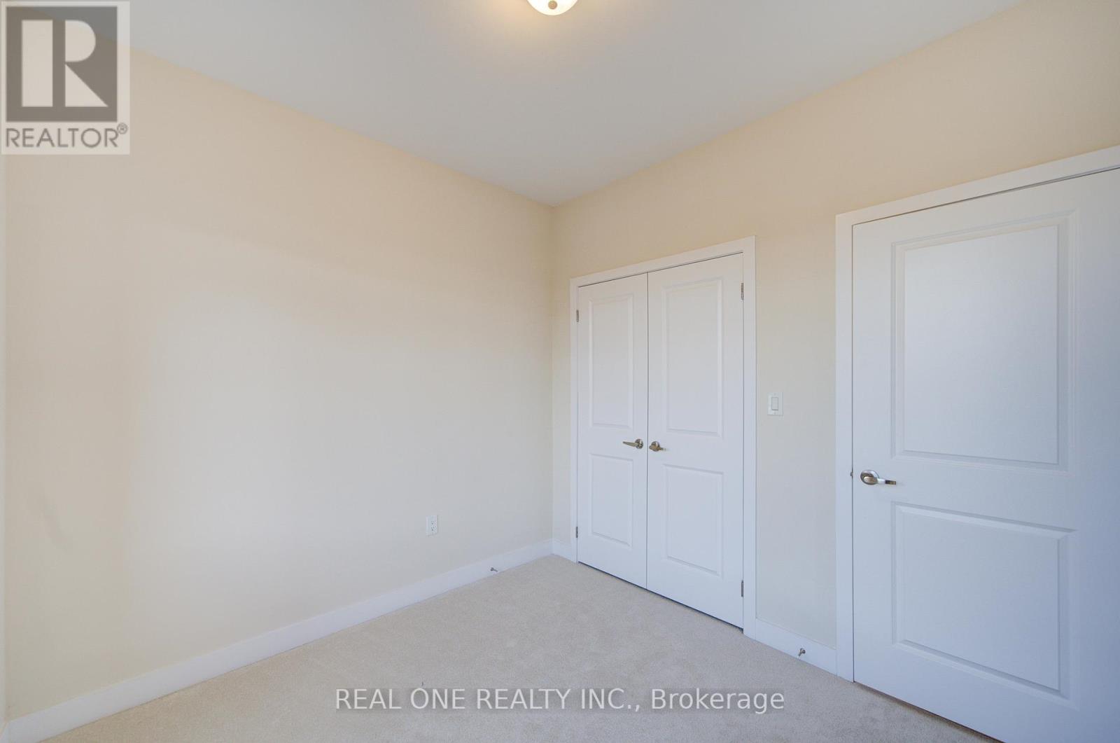 3073 Welsman Gardens, Oakville, Ontario  L6H 7Z2 - Photo 34 - W12561170