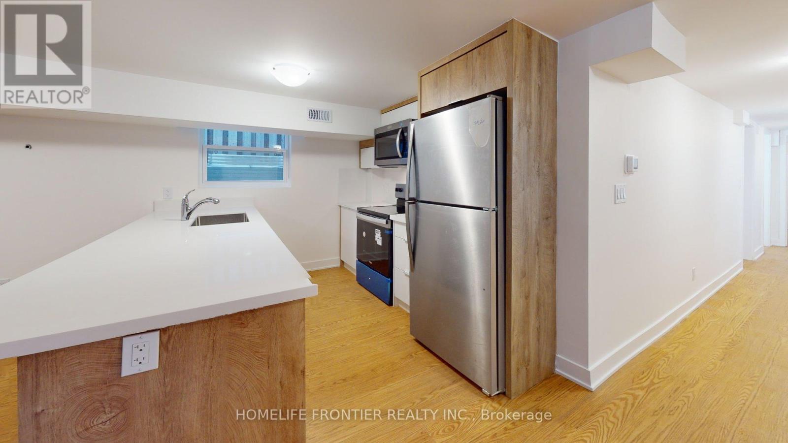 1 (Lower) - 1089 Glencairn Avenue, Toronto, Ontario  M6B 2B1 - Photo 10 - W12573694