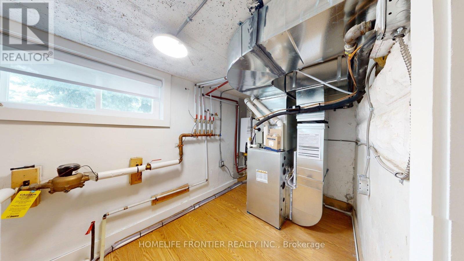 1 (Lower) - 1089 Glencairn Avenue, Toronto, Ontario  M6B 2B1 - Photo 18 - W12573694