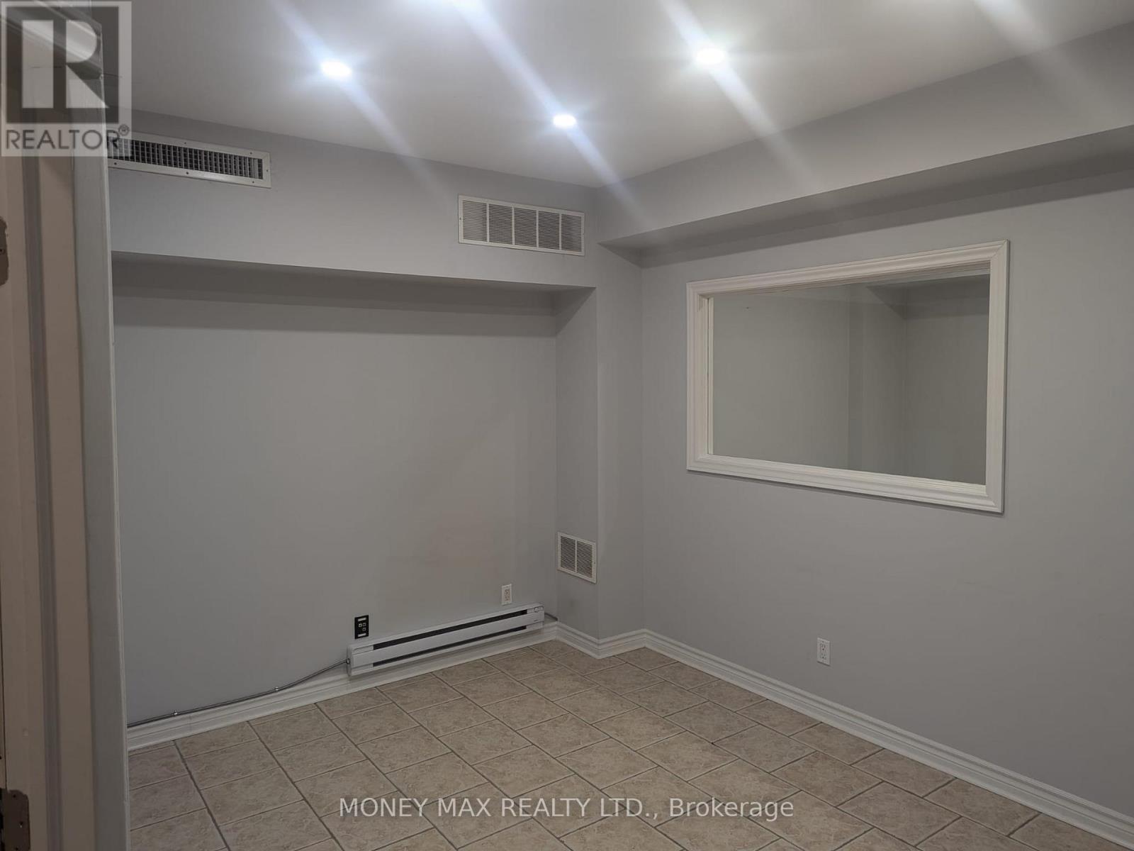 4c - 8 Automatic Road, Brampton, Ontario  L6S 5N4 - Photo 12 - W12573712