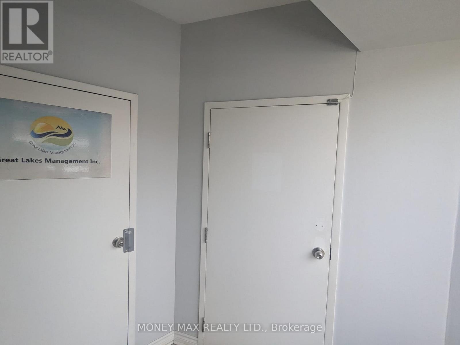 4c - 8 Automatic Road, Brampton, Ontario  L6S 5N4 - Photo 2 - W12573712