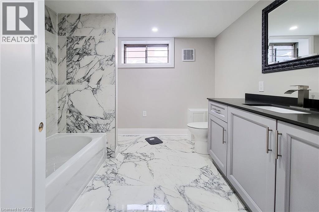 103 East 45th Street, Hamilton, Ontario  L8T 3J9 - Photo 31 - 40782386