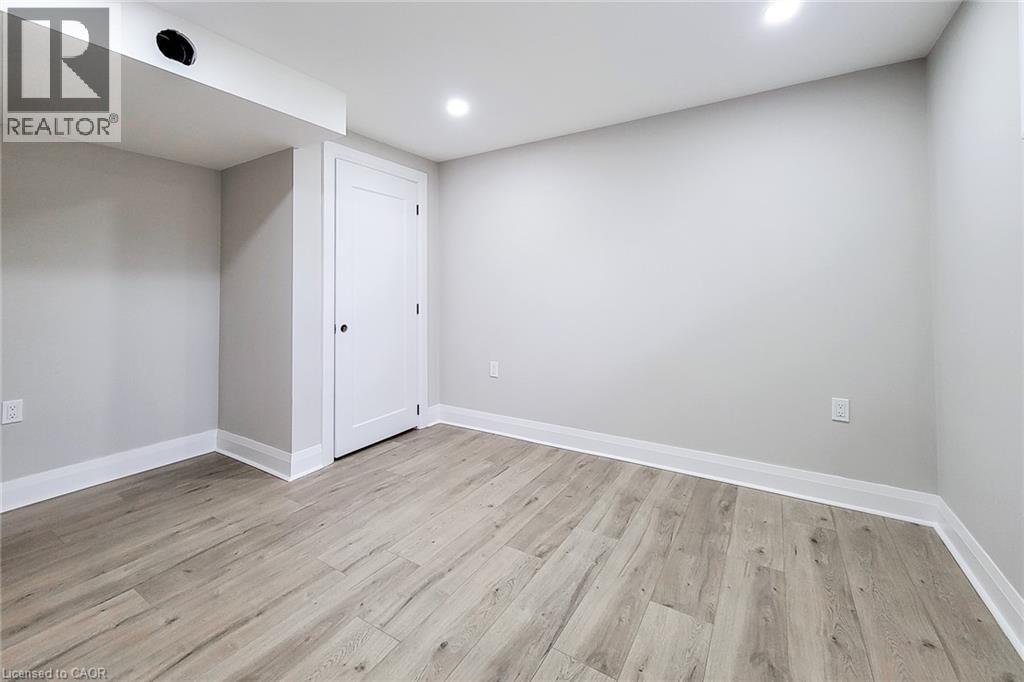 103 East 45th Street, Hamilton, Ontario  L8T 3J9 - Photo 34 - 40782386