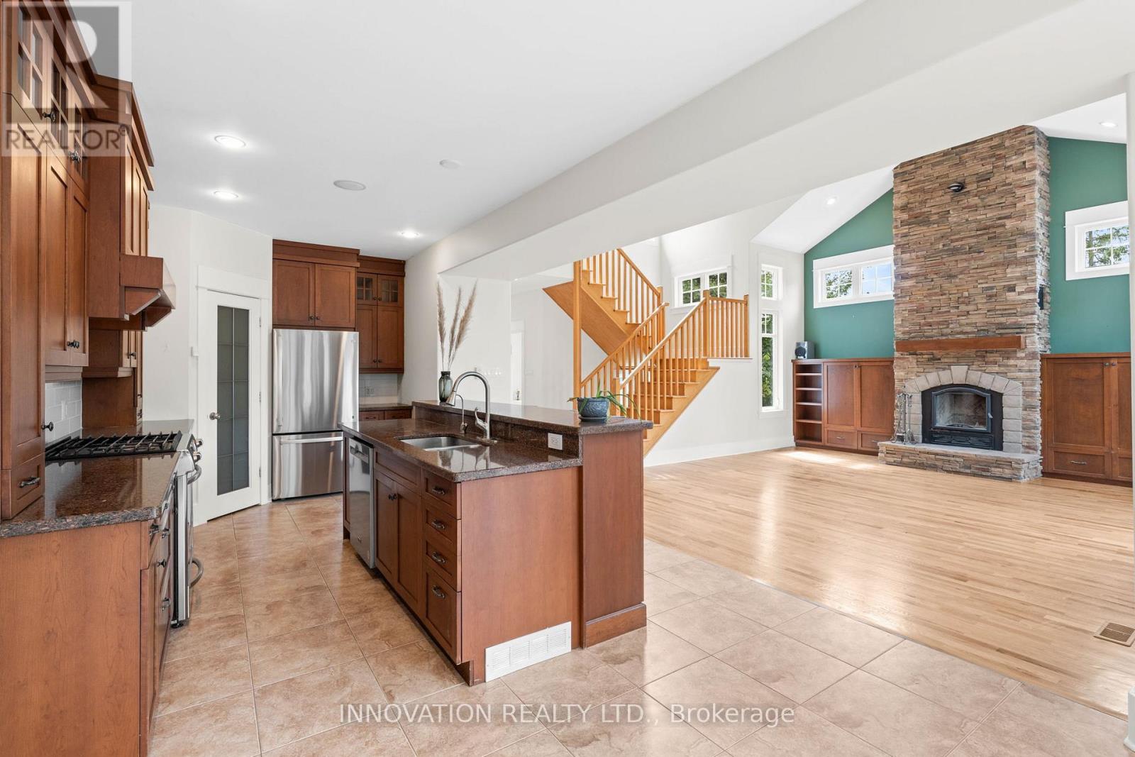 199 Blackberry Way, Ottawa, Ontario  K0A 1T0 - Photo 10 - X12573728