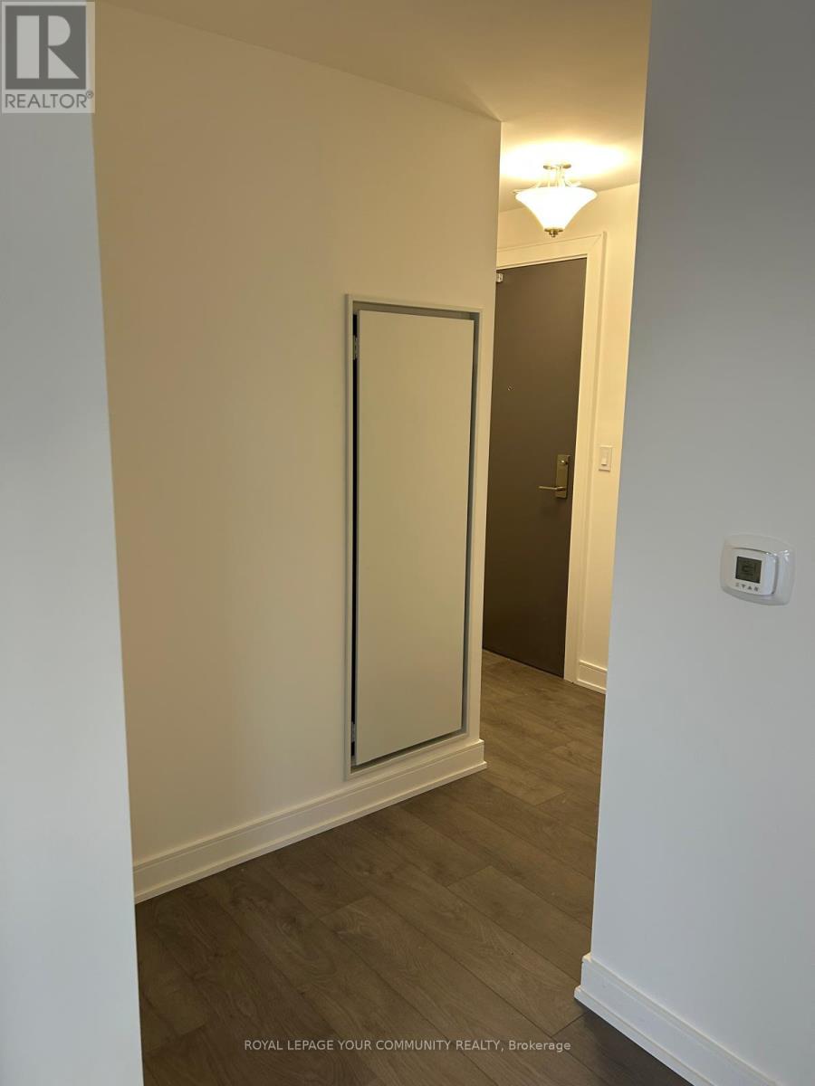 B708 - 715 Davis Drive, Newmarket, Ontario  L3Y 0J2 - Photo 17 - N12571582