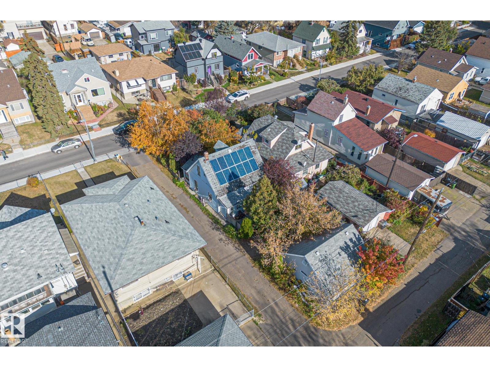 9325 110 Av Nw, Edmonton, Alberta  T5H 1H2 - Photo 4 - E4462353