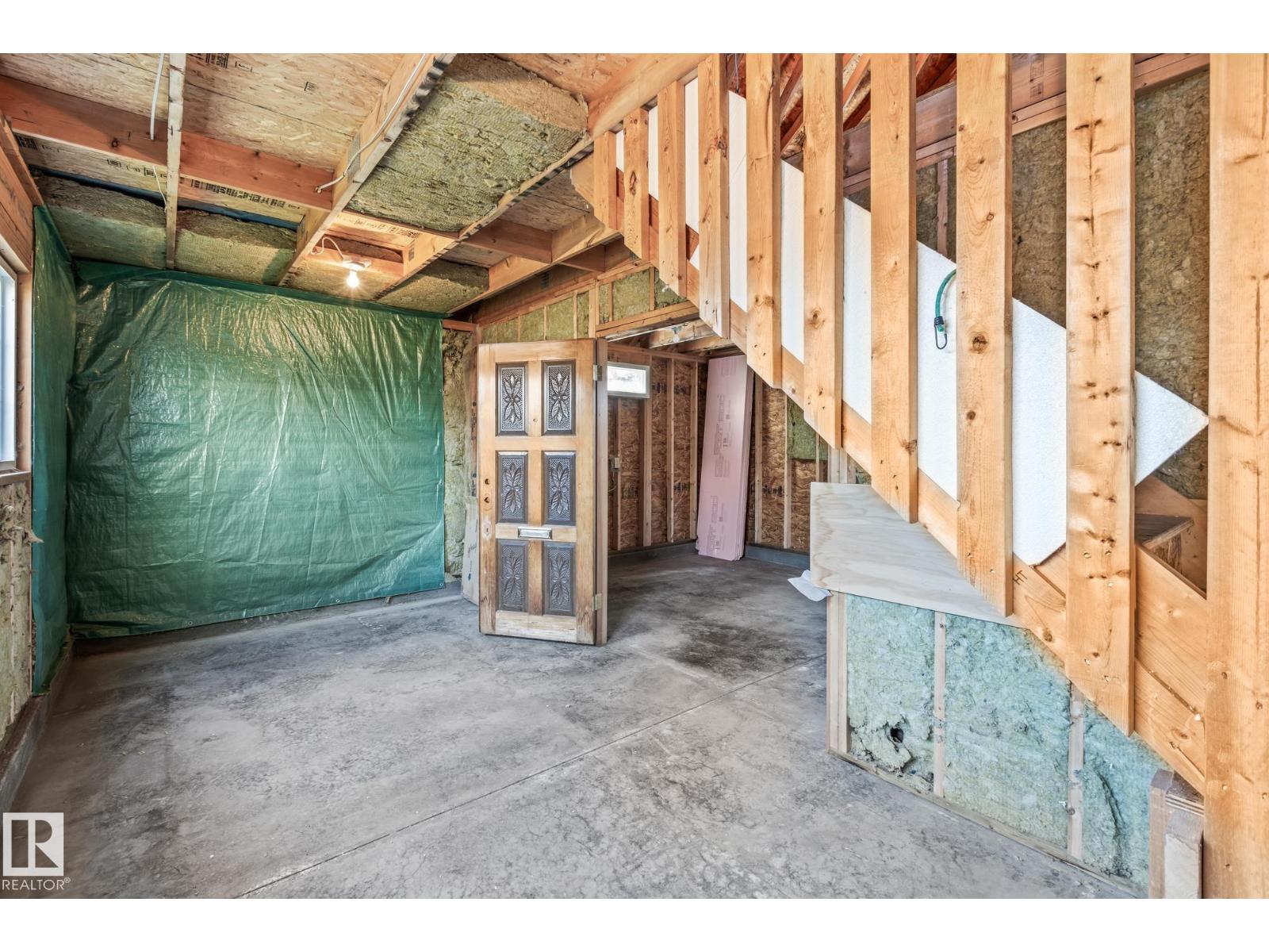 9325 110 Av Nw, Edmonton, Alberta  T5H 1H2 - Photo 30 - E4462353