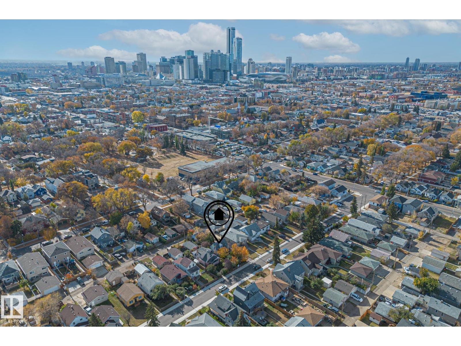 9325 110 Av Nw, Edmonton, Alberta  T5H 1H2 - Photo 47 - E4462353