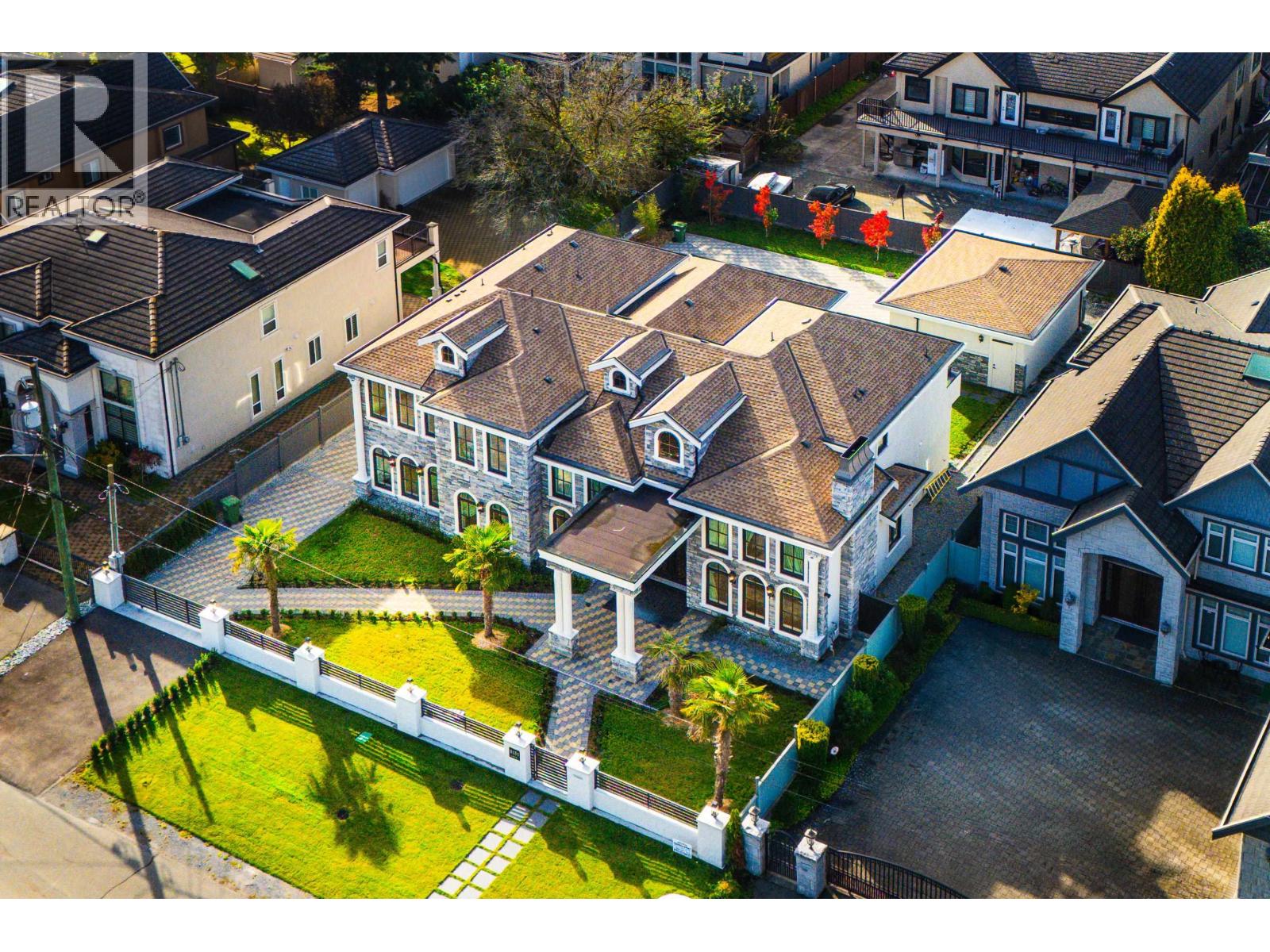 8151 LUNDY ROAD, Richmond, British Columbia