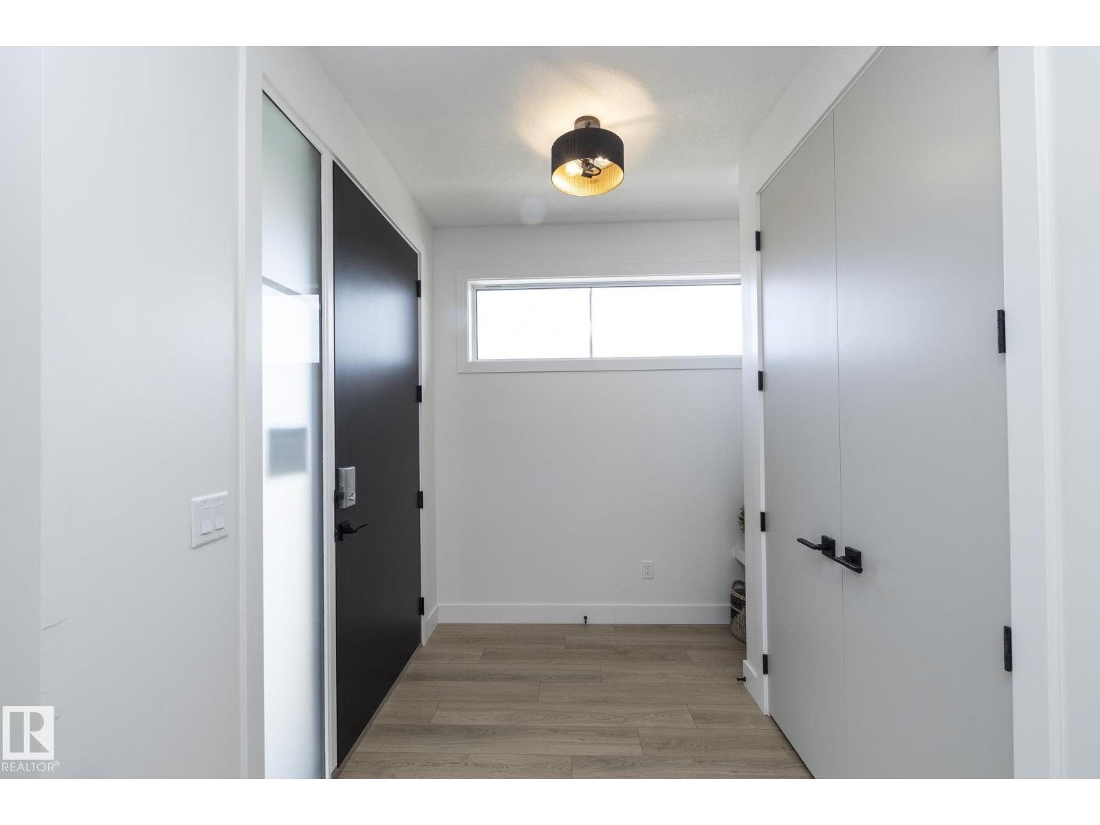 4541 Knight Wd Sw, Edmonton, Alberta  T6W 4B7 - Photo 3 - E4466664