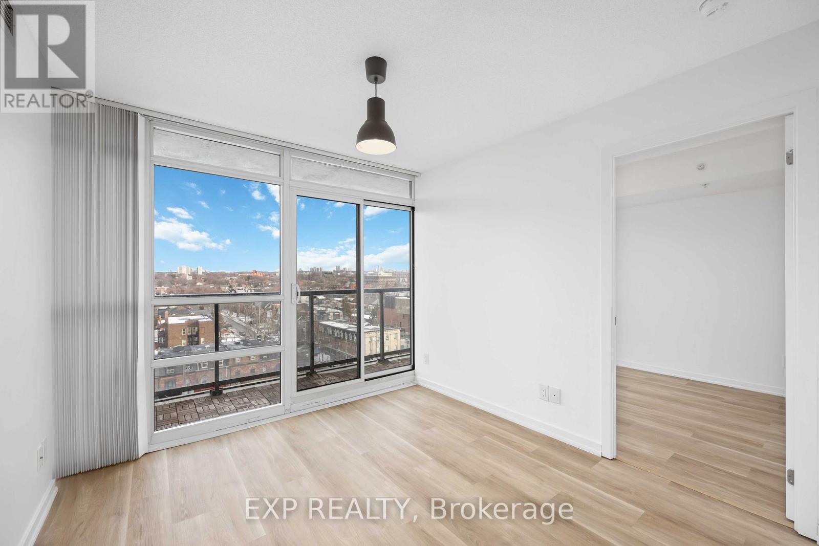 1022 - 68 Abell Street, Toronto, Ontario  M6J 0A2 - Photo 11 - C12573758