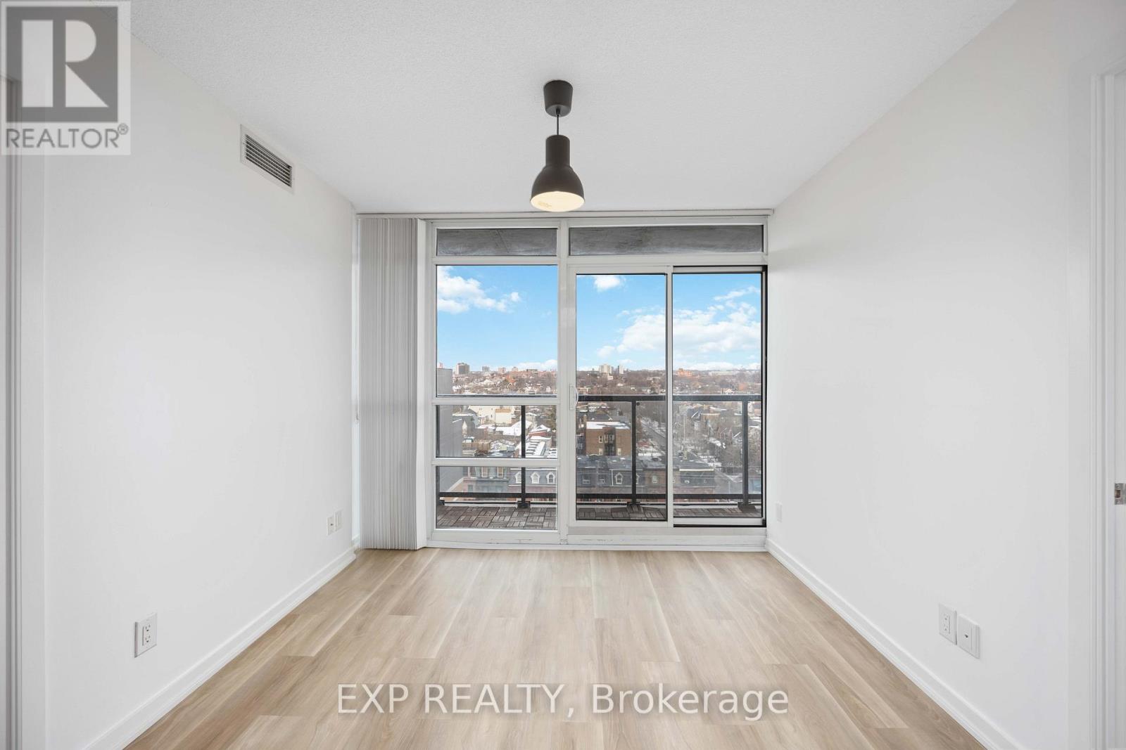 1022 - 68 Abell Street, Toronto, Ontario  M6J 0A2 - Photo 12 - C12573758