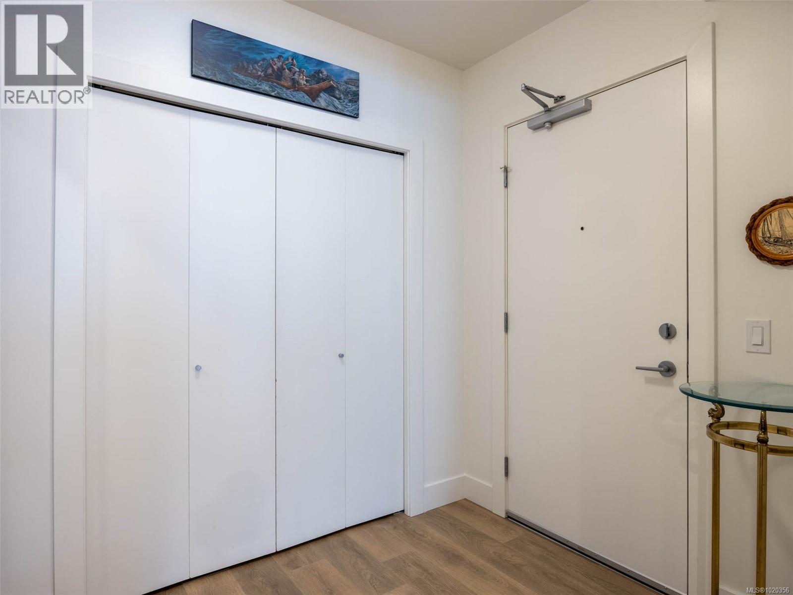 203 2461 Sidney Ave, Sidney, British Columbia  V8L 1Y8 - Photo 6 - 1020356