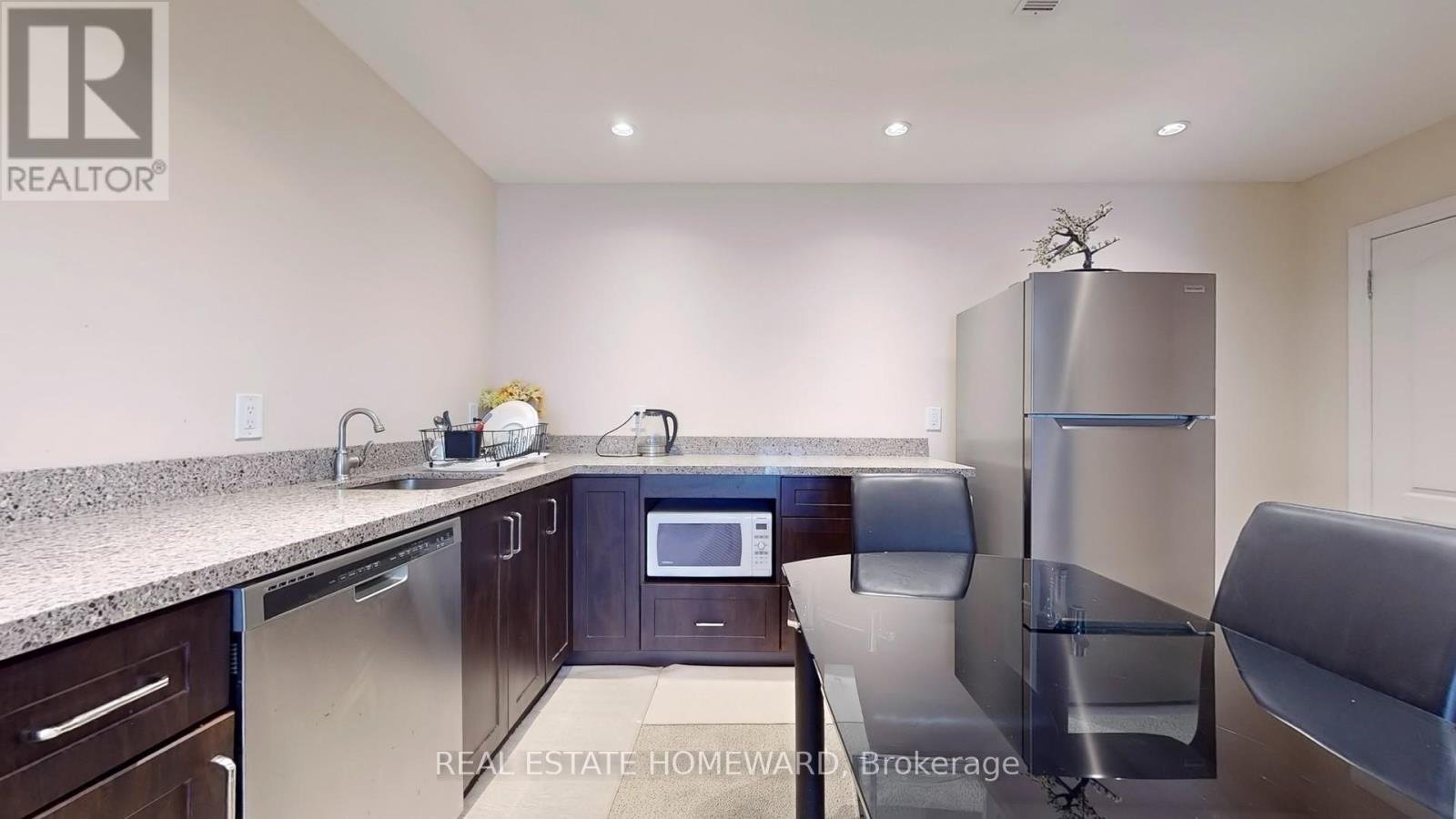 W/o - 34 Delair Crescent, Markham, Ontario  L3T 2M4 - Photo 16 - N12573762