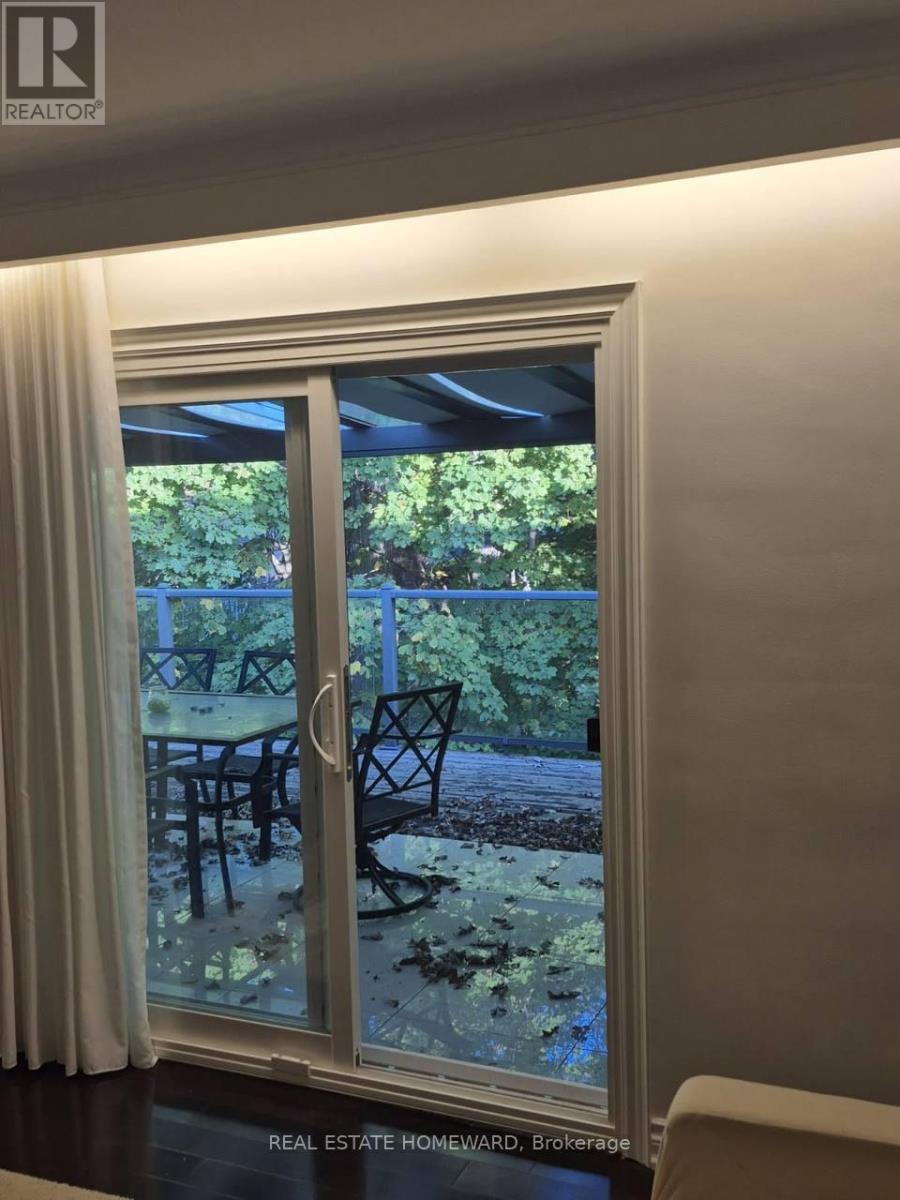 W/o - 34 Delair Crescent, Markham, Ontario  L3T 2M4 - Photo 4 - N12573762