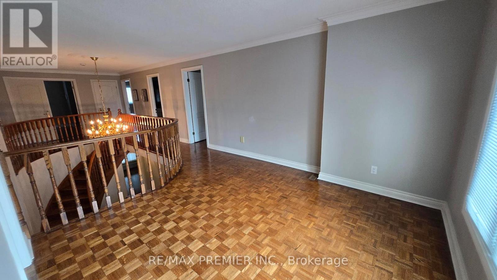 36 Railway Street, Vaughan, Ontario  L6A 1P7 - Photo 15 - N12573774