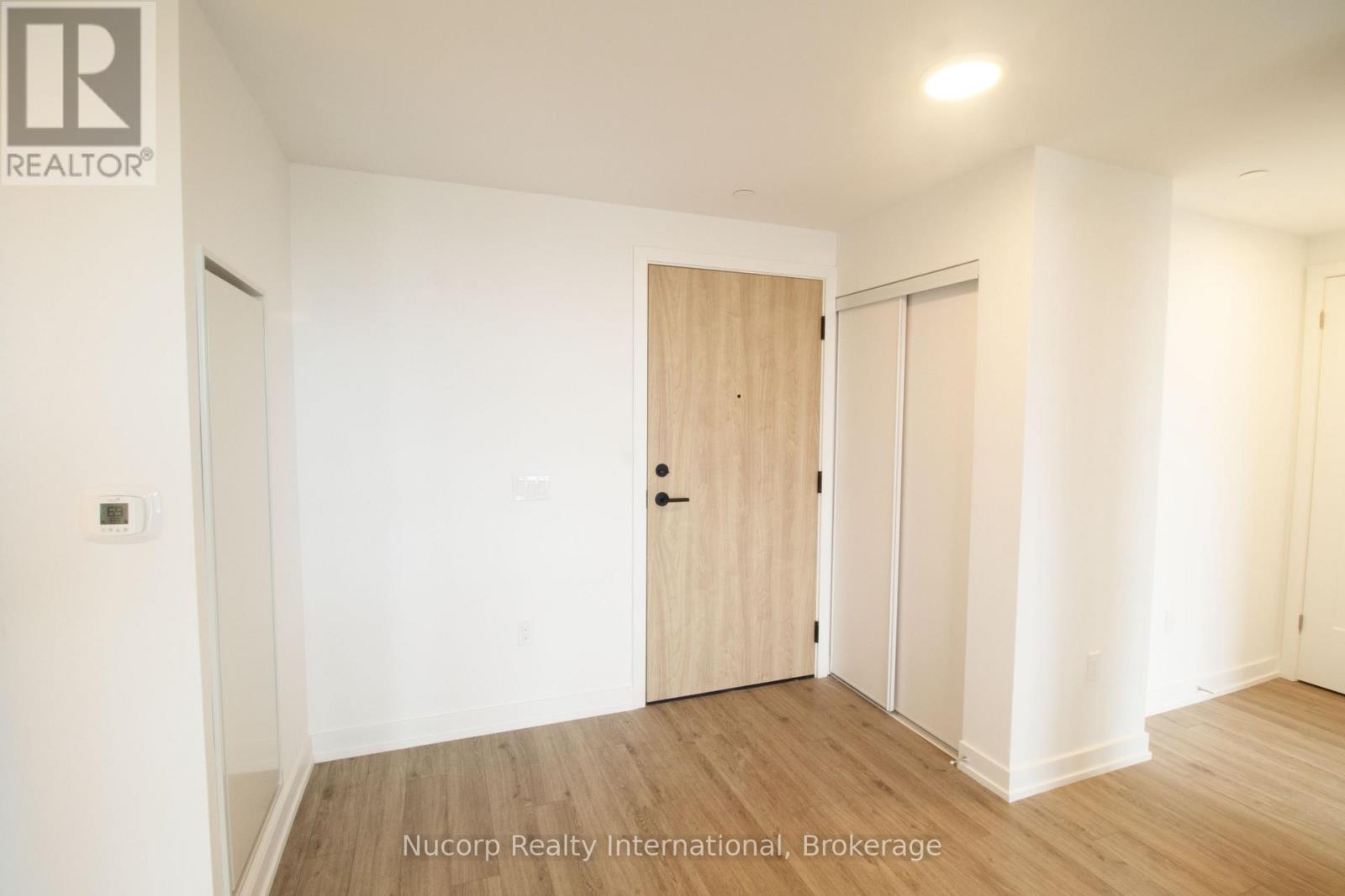 807 - 799 The Queensway, Toronto, Ontario  M8Z 6A8 - Photo 2 - W12573722