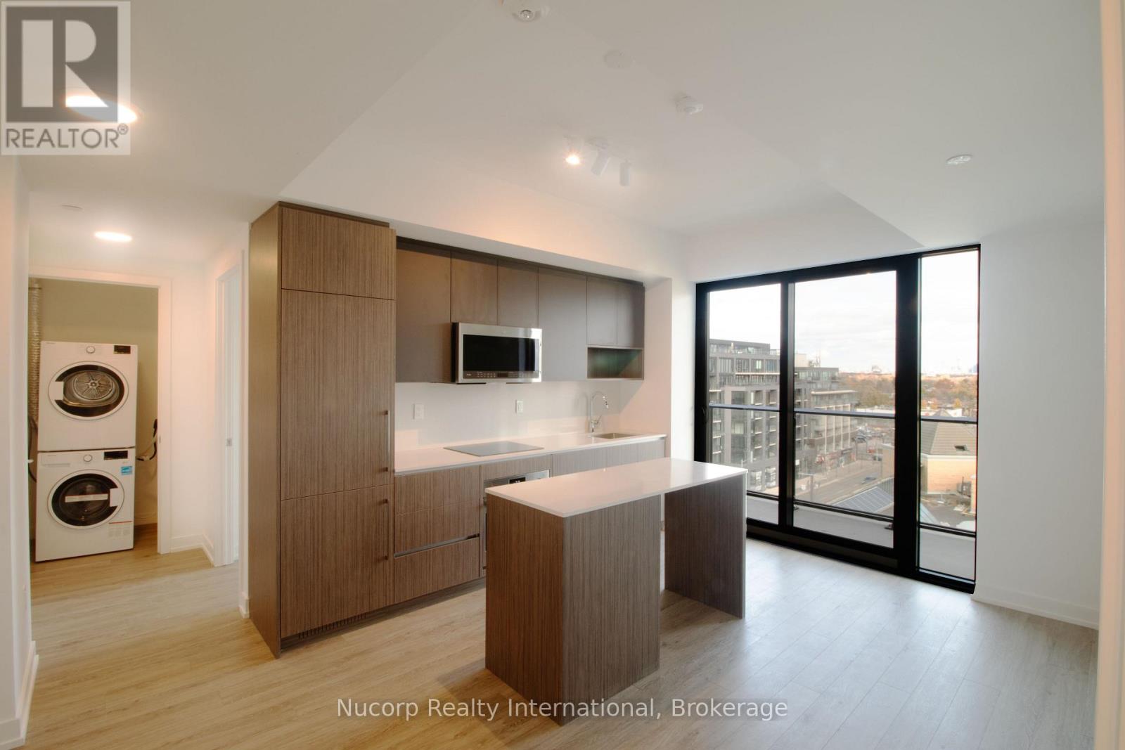 807 - 799 The Queensway, Toronto, Ontario  M8Z 6A8 - Photo 4 - W12573722