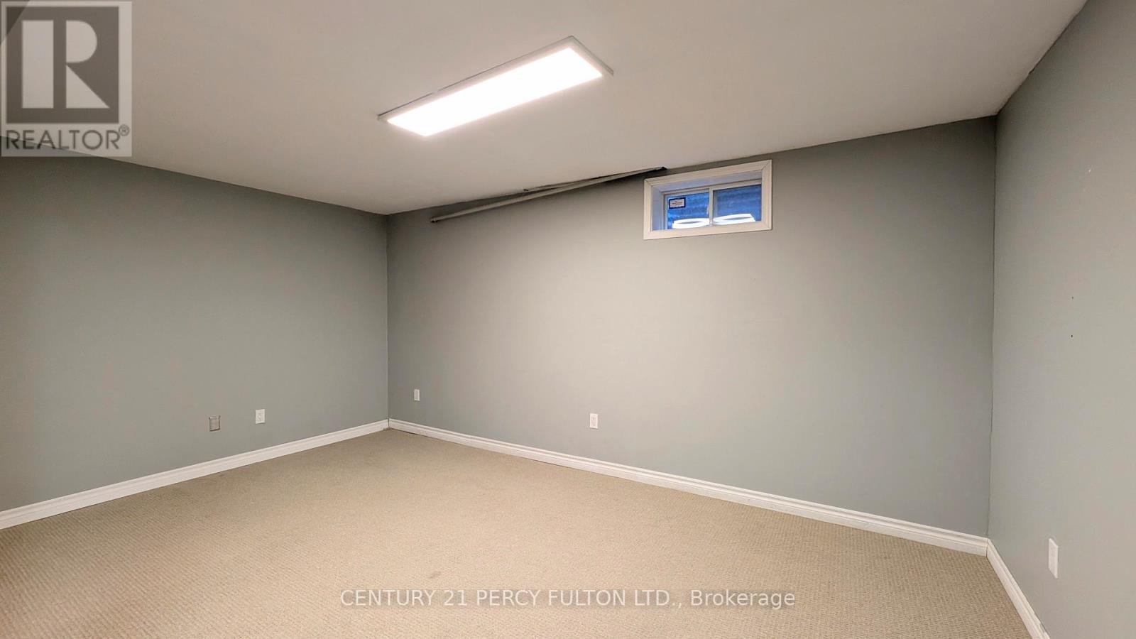 1339 Quinpool Court, Mississauga, Ontario  L5C 4J3 - Photo 33 - W12573734