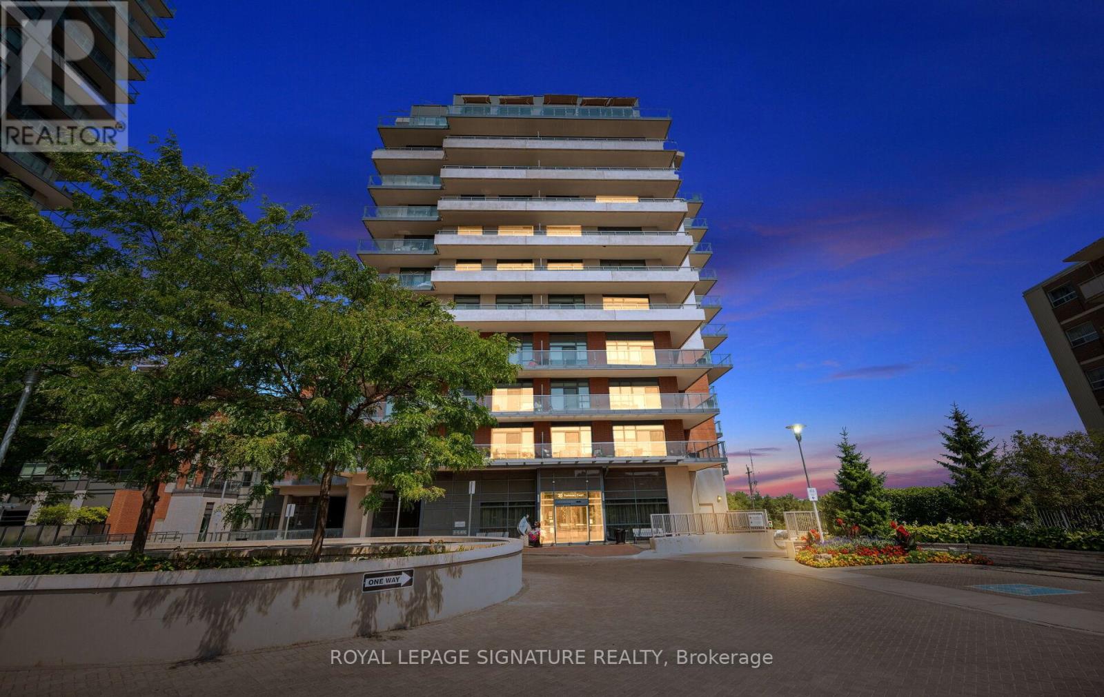 807 - 35 FONTENAY COURT, Toronto, Ontario