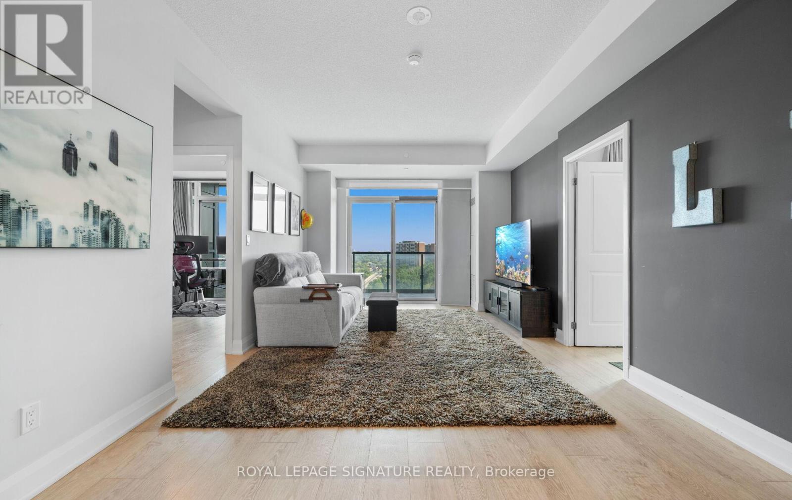 807 - 35 Fontenay Court, Toronto, Ontario  M9A 0C4 - Photo 12 - W12573772