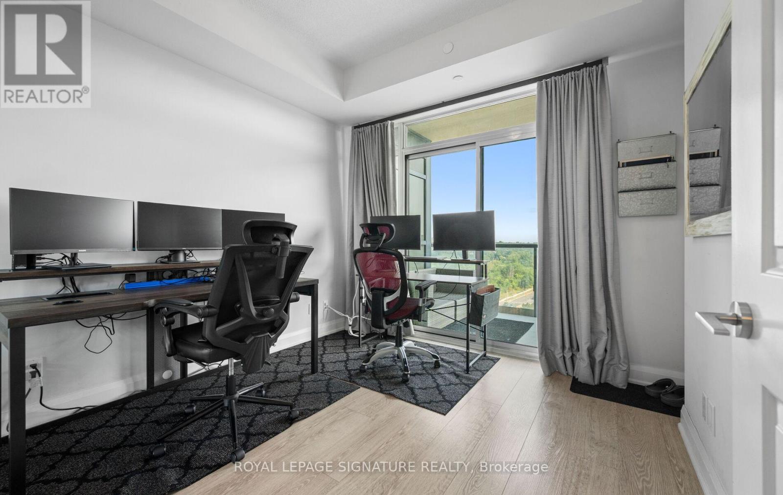 807 - 35 Fontenay Court, Toronto, Ontario  M9A 0C4 - Photo 28 - W12573772