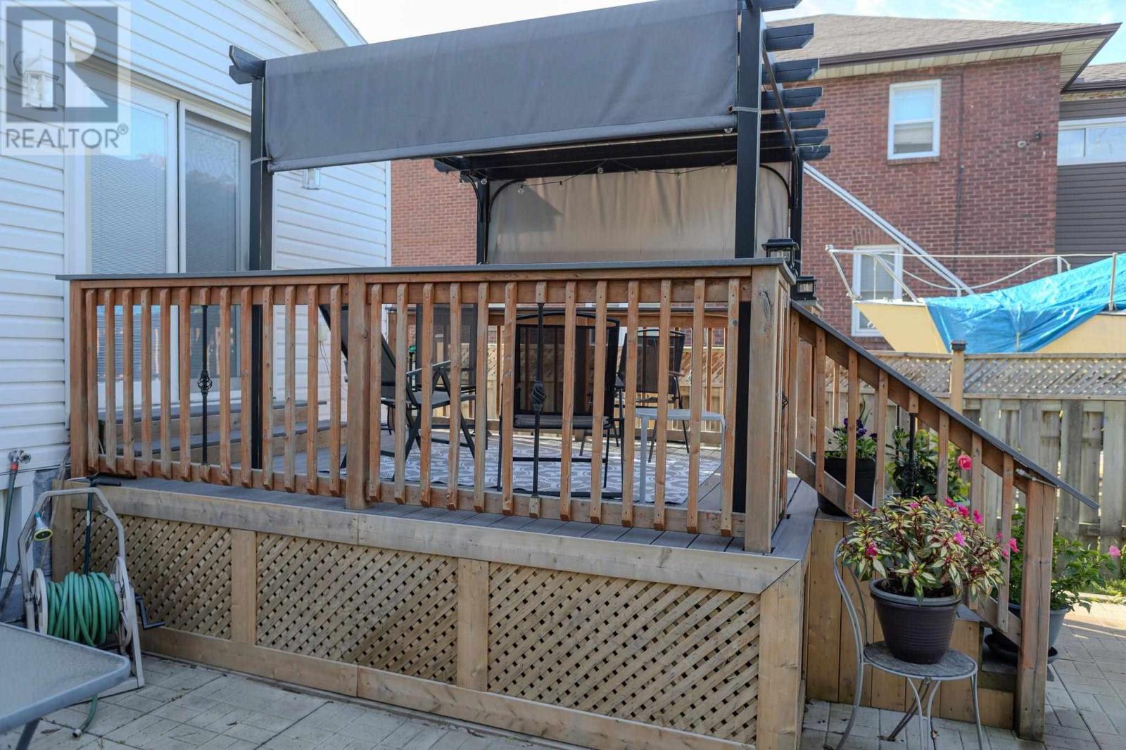 137 Pilgrim St, Sault Ste. Marie, Ontario  P6A 3E8 - Photo 11 - SM253344