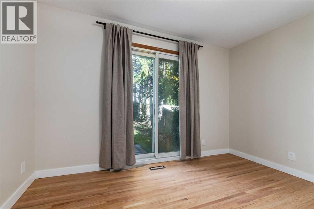 840 Raynard Crescent Se, Calgary, Alberta  T2A 1X7 - Photo 10 - A2258978