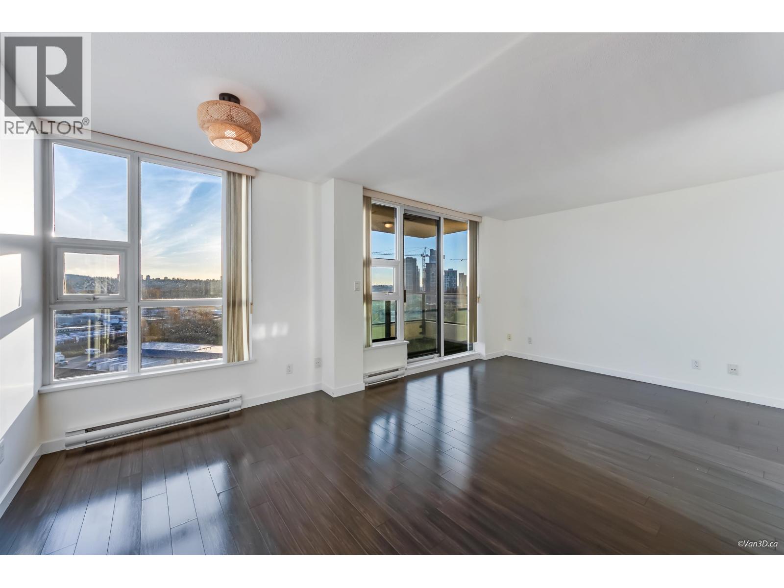 1002 2232 Douglas Road, Burnaby, British Columbia  V5C 0G9 - Photo 4 - R3069860