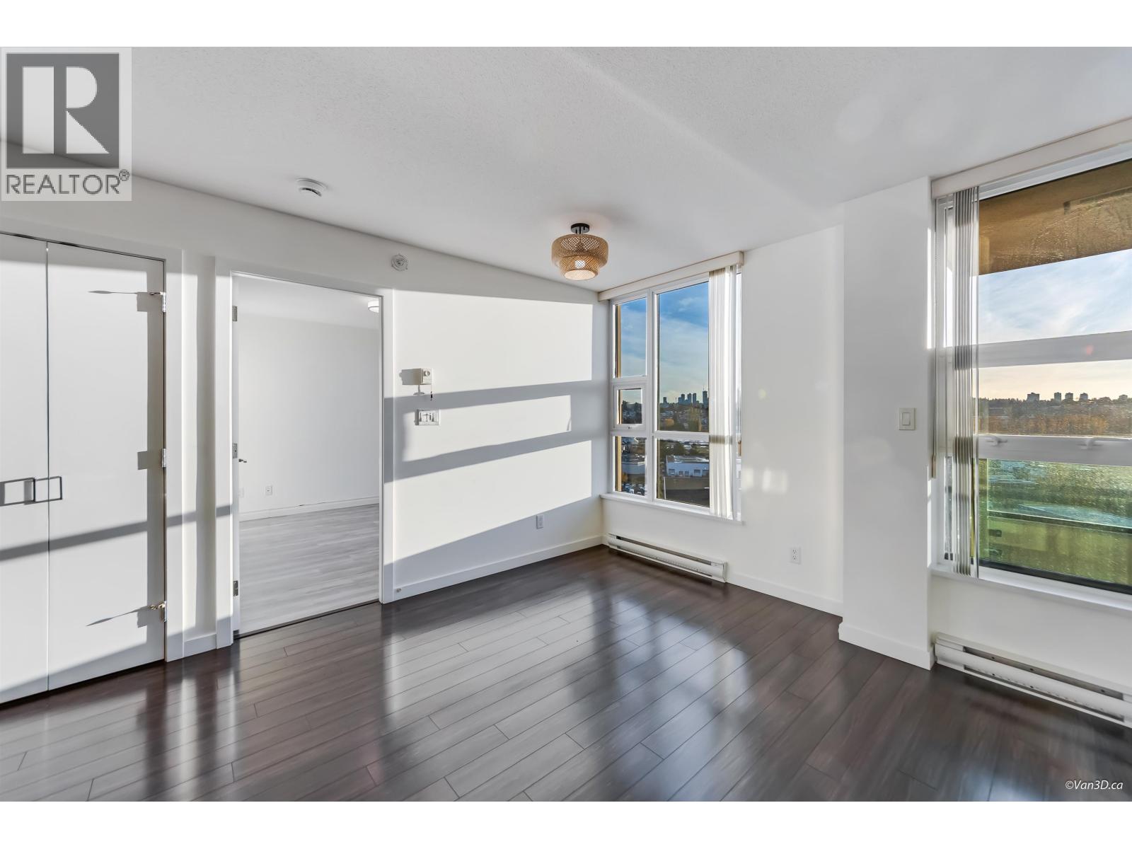 1002 2232 Douglas Road, Burnaby, British Columbia  V5C 0G9 - Photo 5 - R3069860