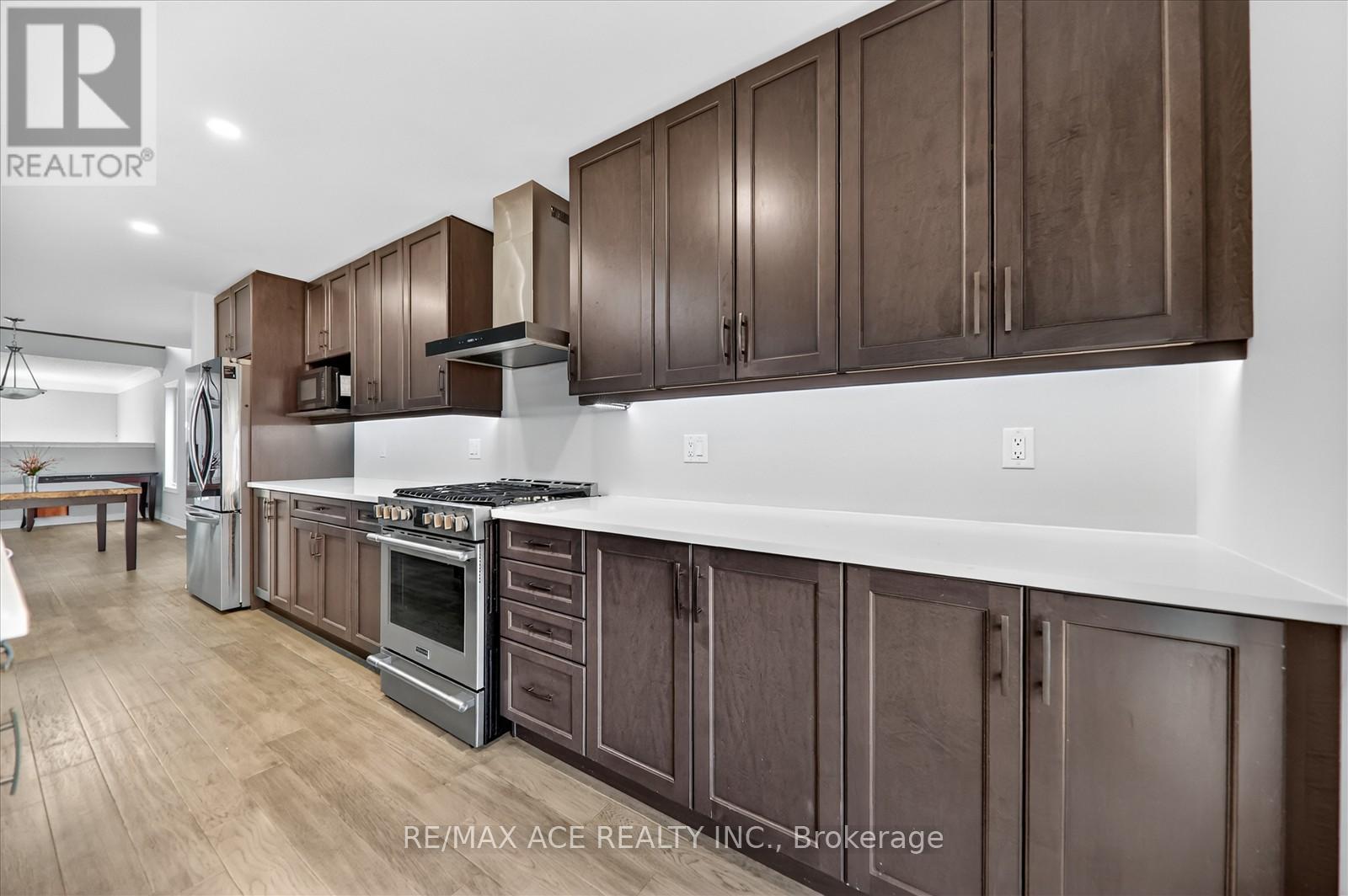 613 Lemay Grove, Peterborough, Ontario  K9K 0G9 - Photo 12 - X12573716