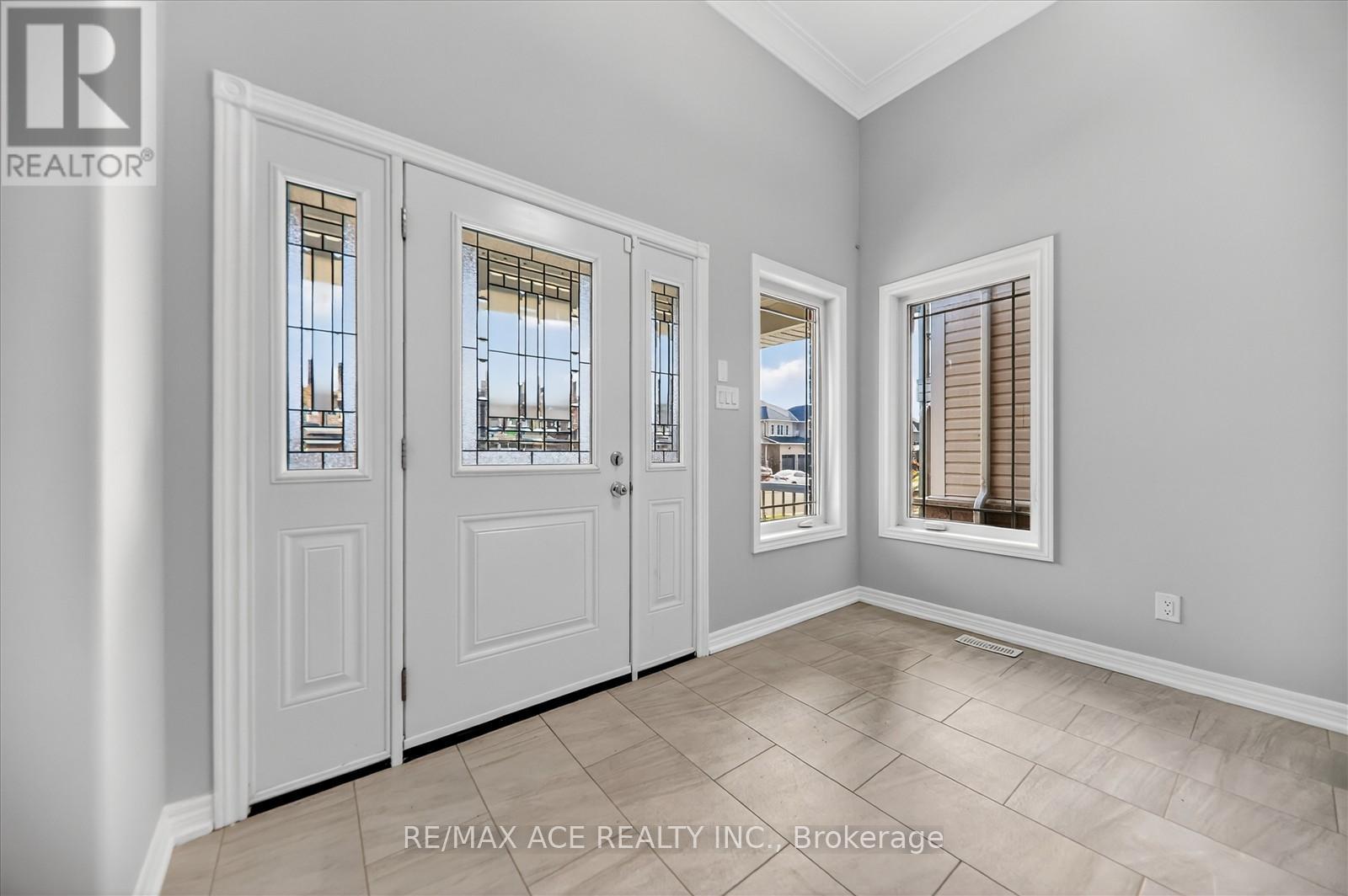 613 Lemay Grove, Peterborough, Ontario  K9K 0G9 - Photo 5 - X12573716