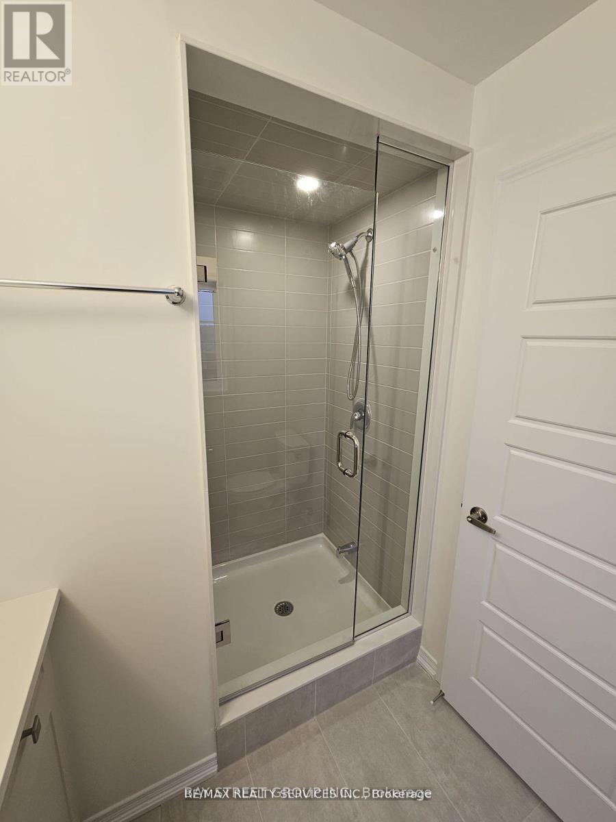 59 Bellhouse Avenue, Brantford, Ontario  N3T 0W2 - Photo 11 - X12573720