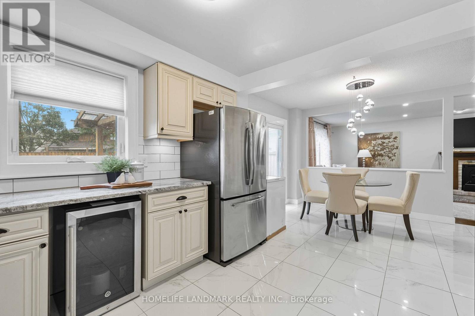 15 Anita Court, Hamilton, Ontario L8W 3A5 - Photo 13 - X12573736