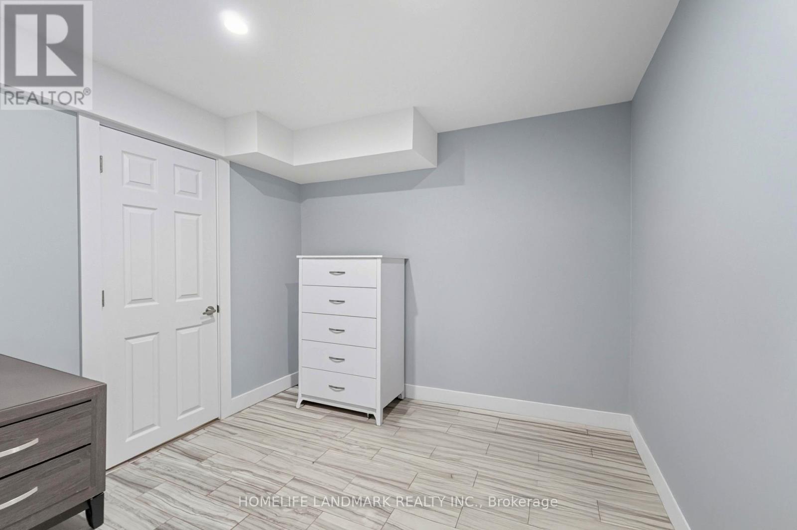 15 Anita Court, Hamilton, Ontario L8W 3A5 - Photo 40 - X12573736