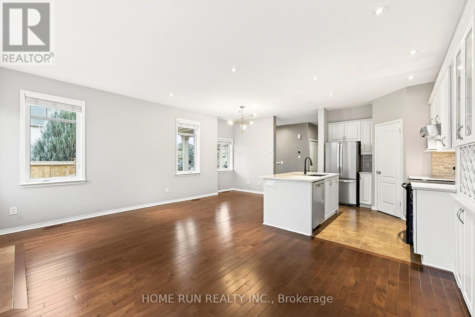 104 Eye Bright Crescent, Ottawa, Ontario  K1V 2K5 - Photo 10 - X12573786