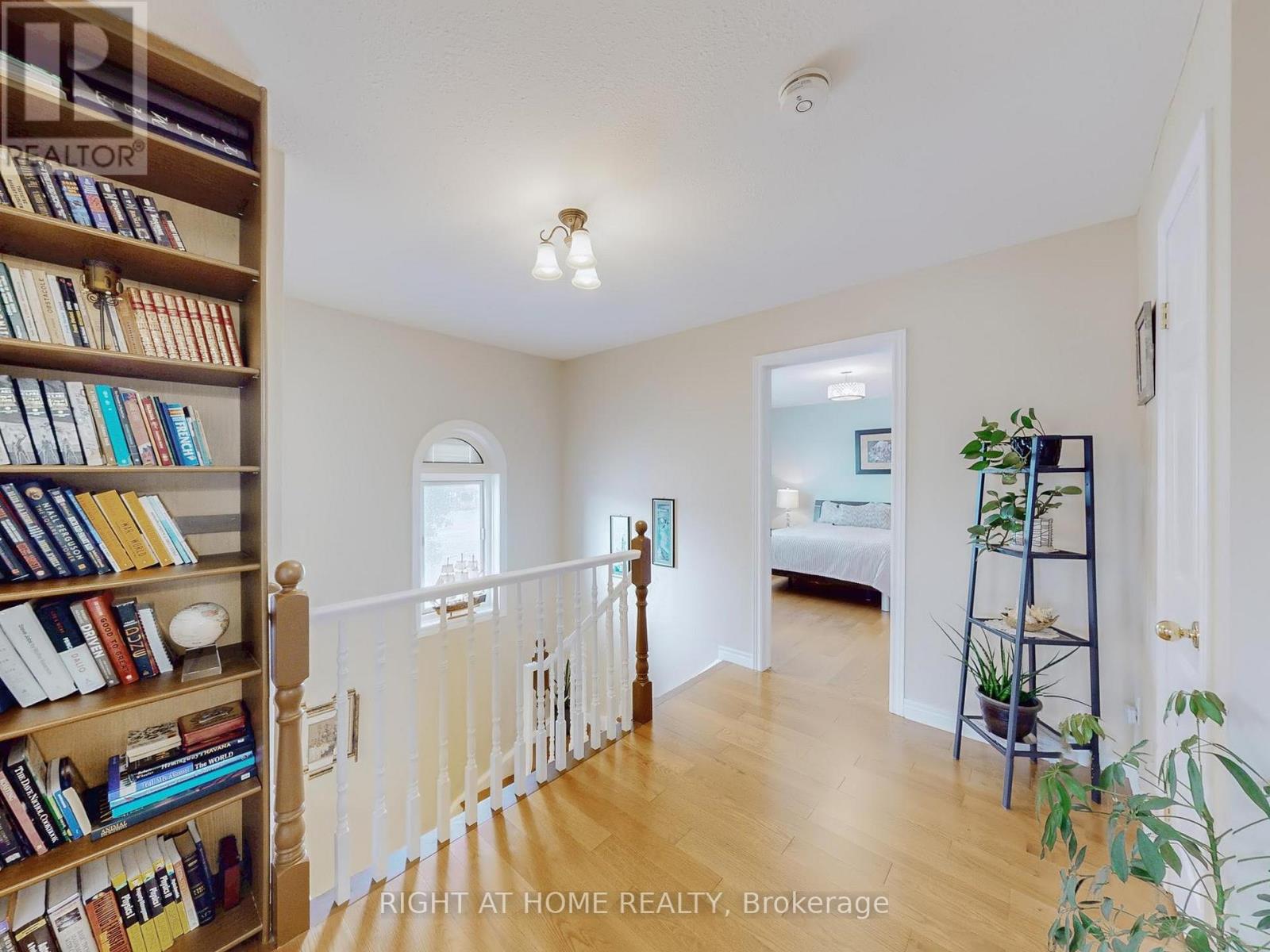 124 Peachwood Crescent, Hamilton, Ontario  L8E 5Z8 - Photo 22 - X12491054