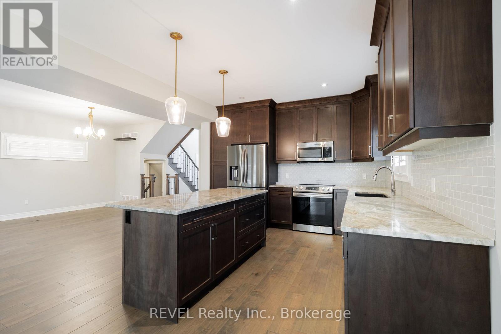 202 Viger Drive, Welland, Ontario  L3B 5E9 - Photo 13 - X12573790