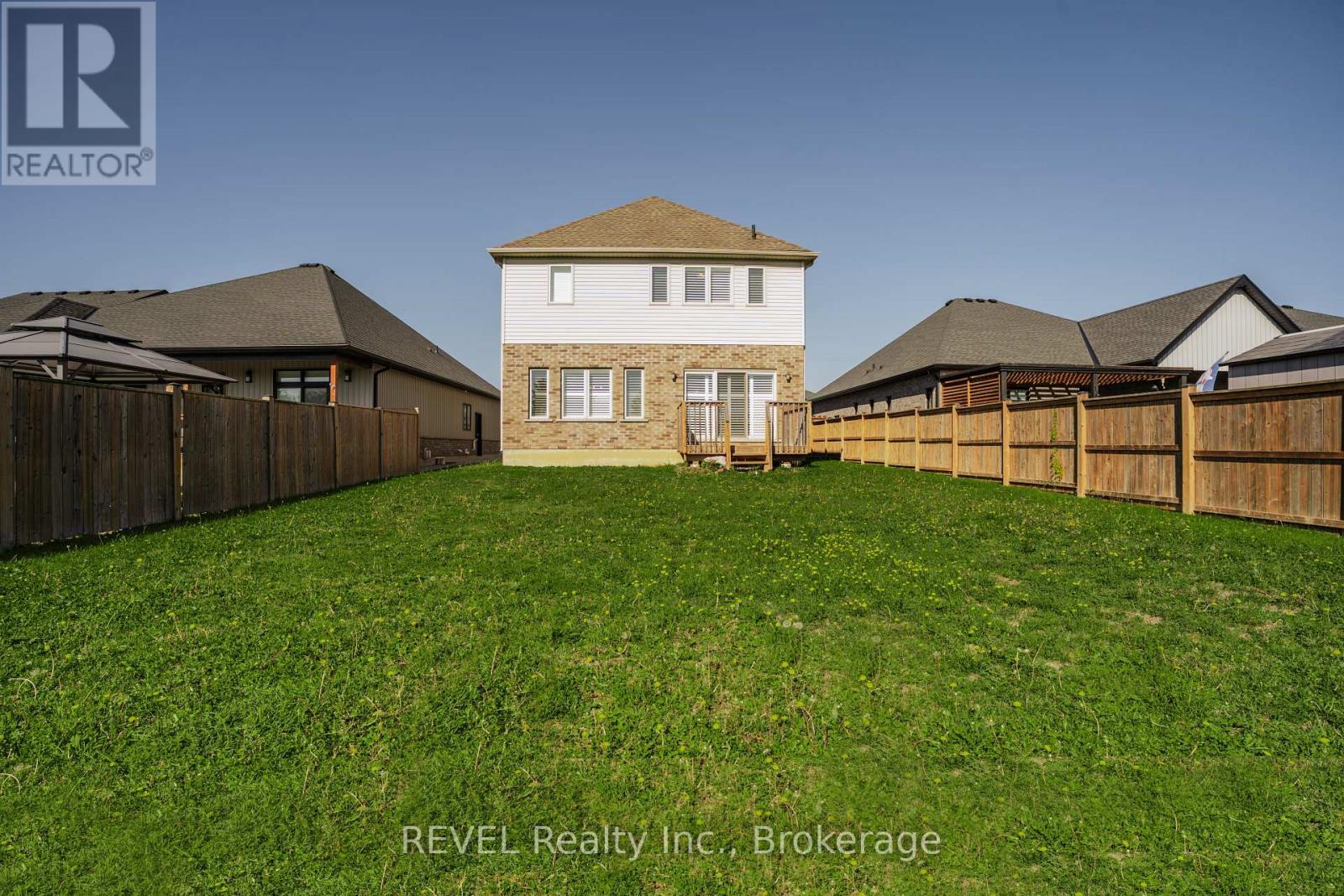 202 Viger Drive, Welland, Ontario  L3B 5E9 - Photo 39 - X12573790