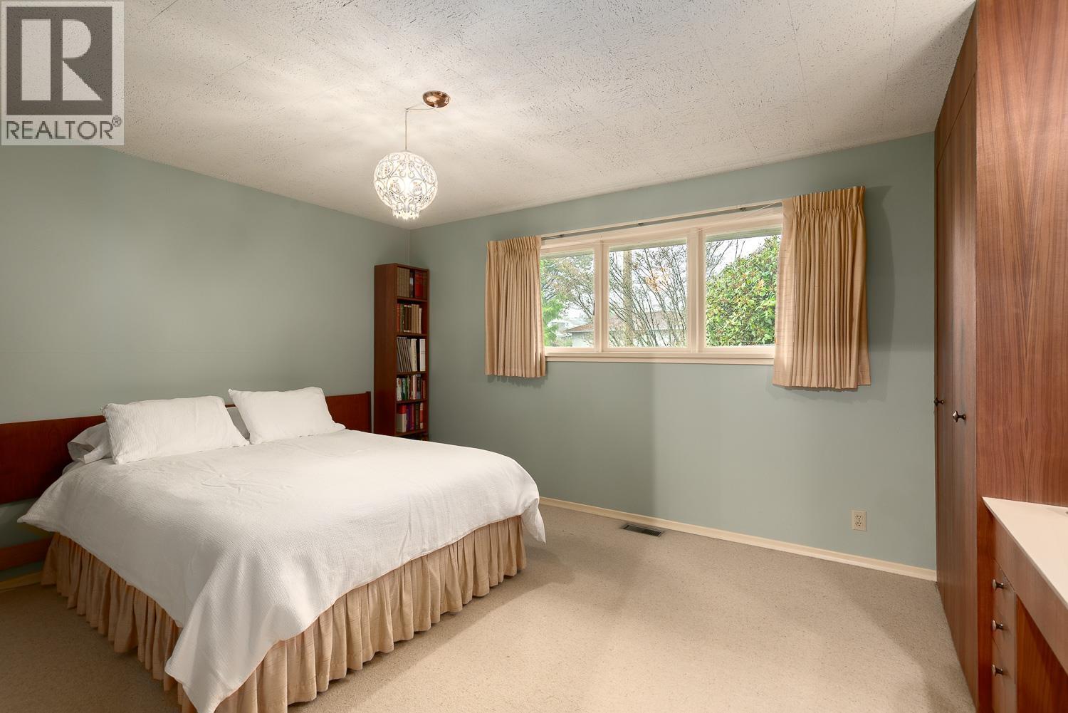 6390 Winch Street, Burnaby, British Columbia  V5B 2L3 - Photo 22 - R3069869