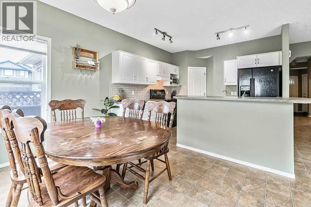 83 Crystalridge Close, Okotoks, Alberta  T1S 1W5 - Photo 12 - A2257172