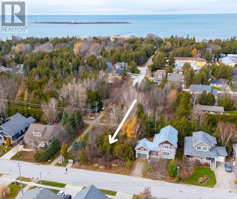 237 Emerald Drive, Saugeen Shores, Ontario N0H 2L0 - Photo 3 - X12572628