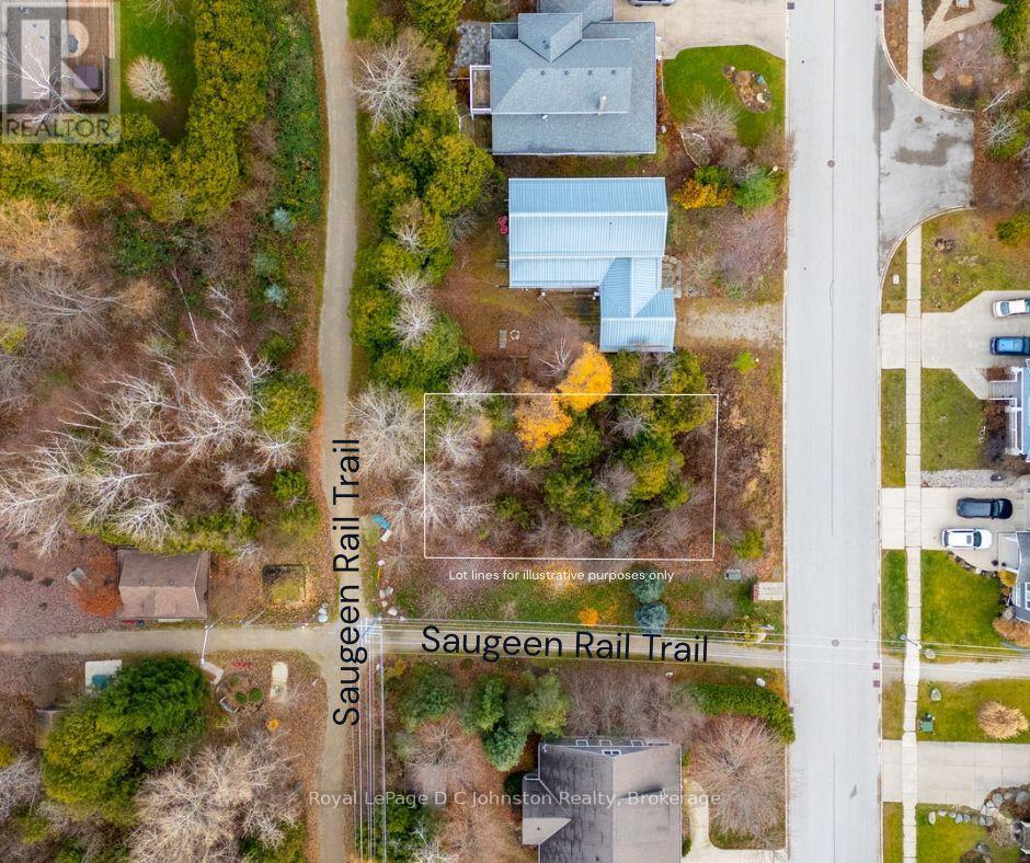 237 Emerald Drive, Saugeen Shores, Ontario N0H 2L0 - Photo 5 - X12572628